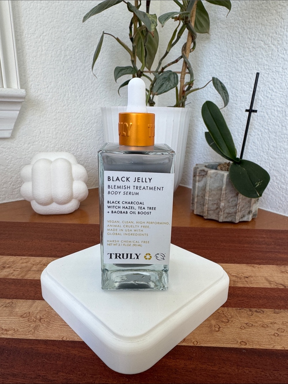 TRULY Black Jelly Blemish Treatment Serum with Gold Dropper